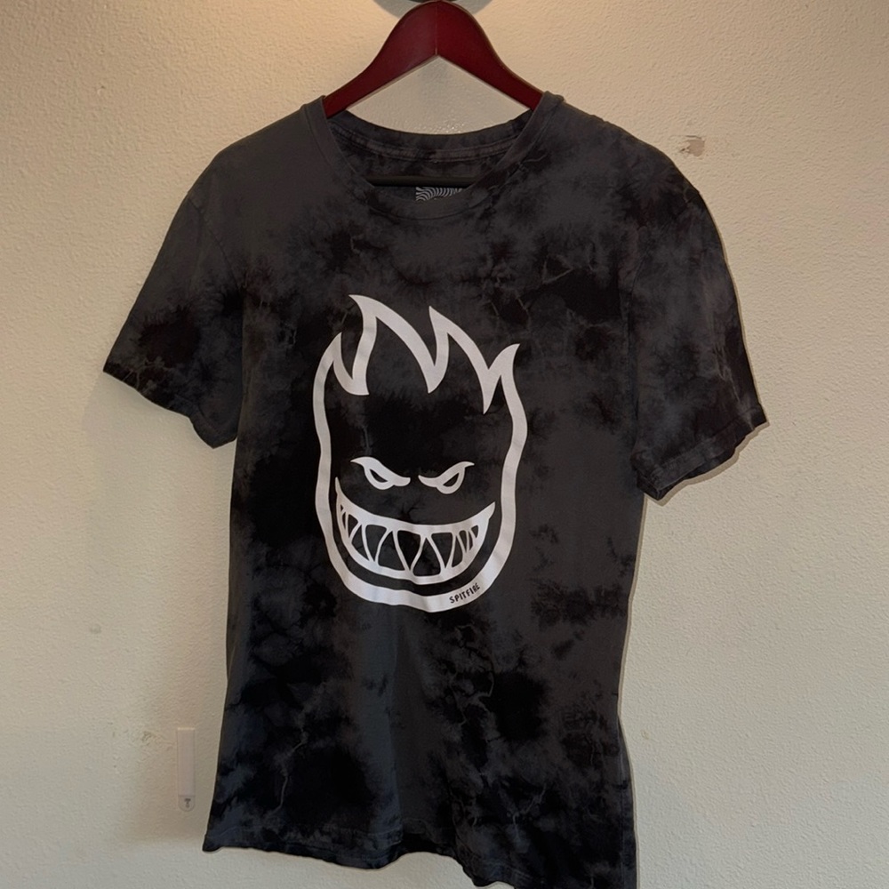 Spitfire black tie dye logo shirt